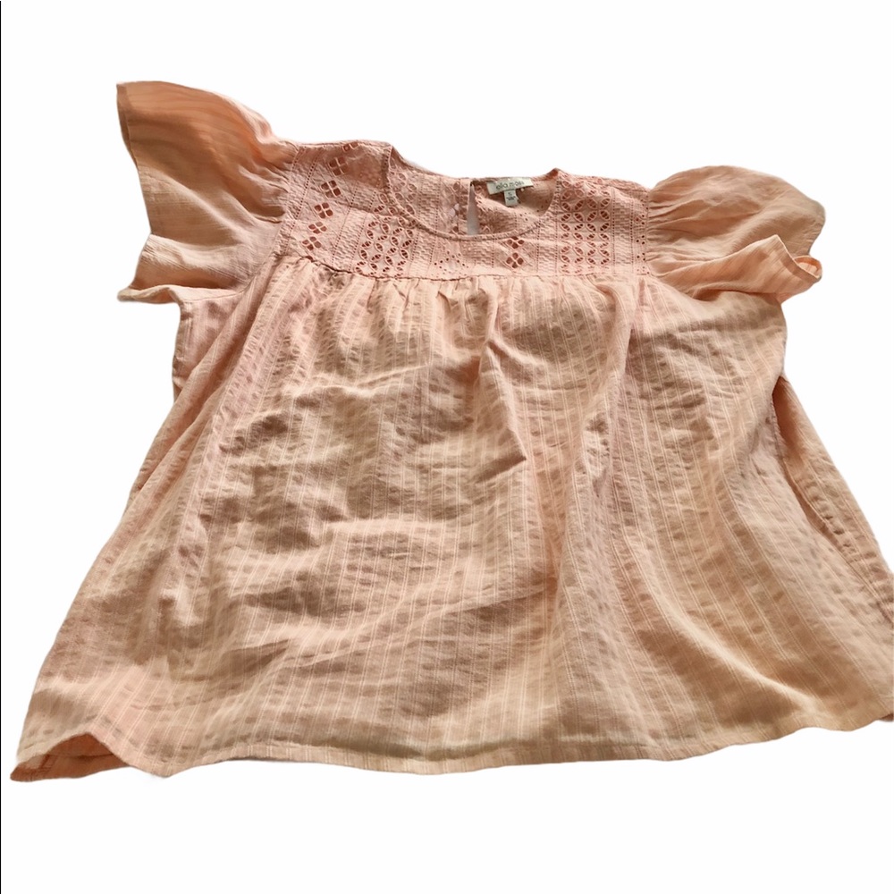Ella Moss embroidered peach flutter sleeve top